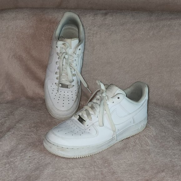 womens size 9 nike air force 1